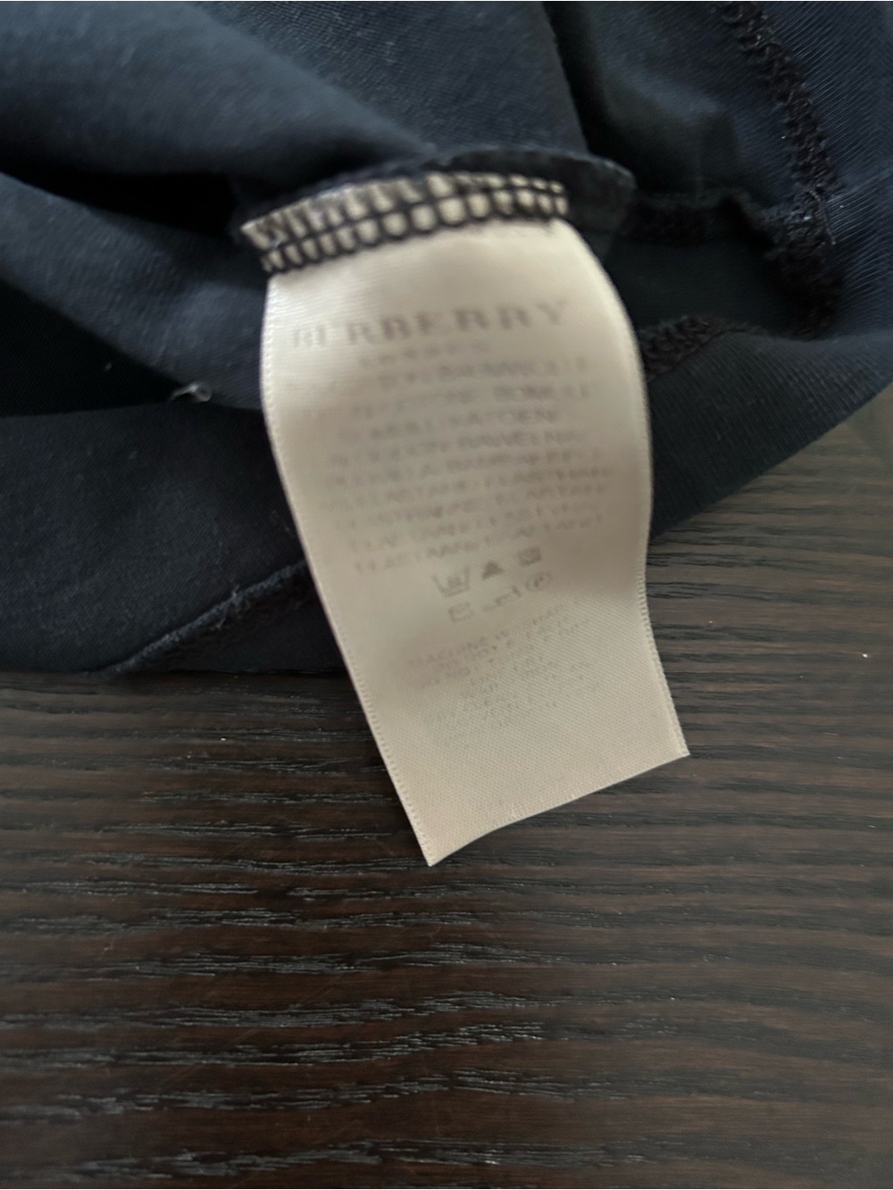 BURBERRY V-NECK NOVA CHECK ACCENTS. LONG SLEEVE SHIRT SIZE XL - Picture 7 of 7
